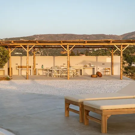 The Infinite Villa *